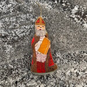 Vintage handmade embroidered Santa King Christmas 
ornament